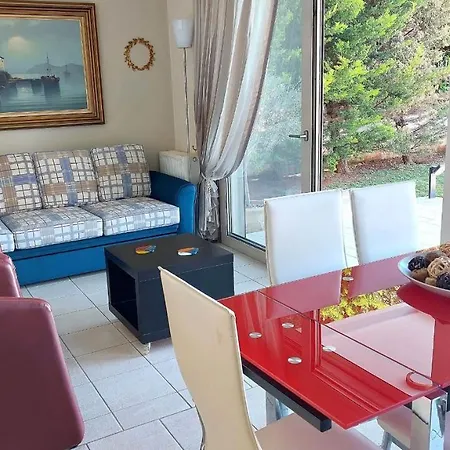 Apartment Luxury Sea Helm With Private Swimming Pool And Bbq