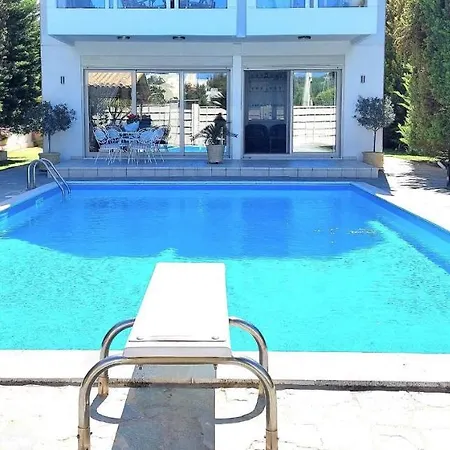 Apartment Luxury Sea Helm With Private Swimming Pool And Bbq